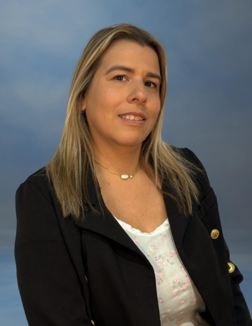 Evelyn Carmona Evelyn Carmona
